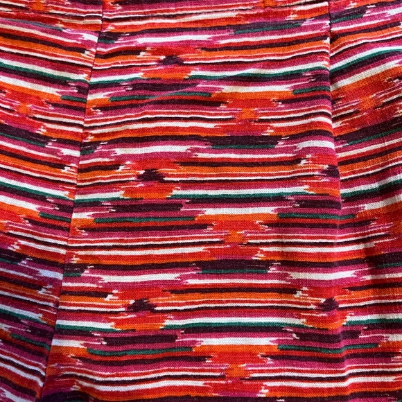 Loft Geometric Women’s Shorts - Picture 6 of 6